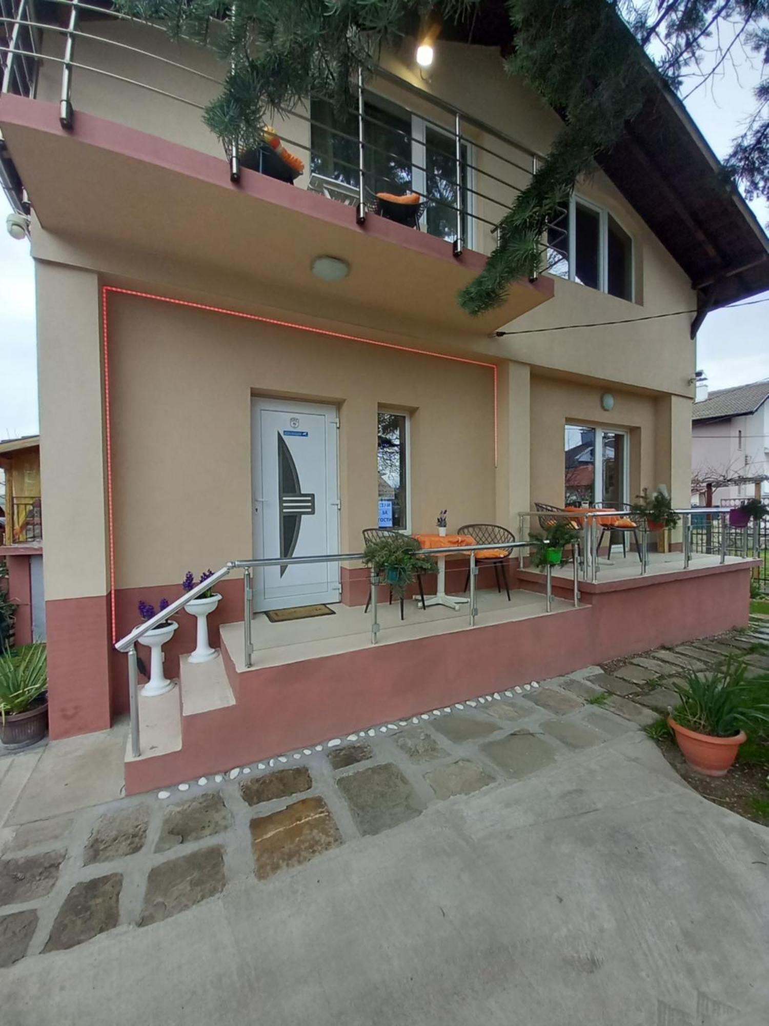 Стаи За Гости - Цветето На Ангела Bankea Exterior foto